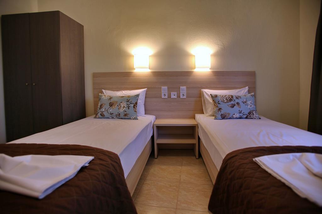 Aktaion Guest Rooms Skopelos Pokój zdjęcie